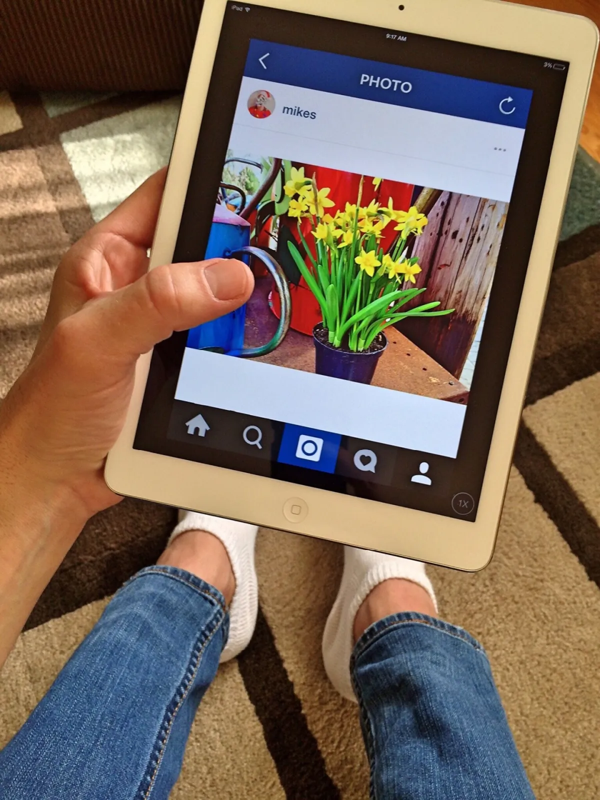 Why "Just Use iCloud" Is Bad Advice for Android Users (And What Actually Works) preview image