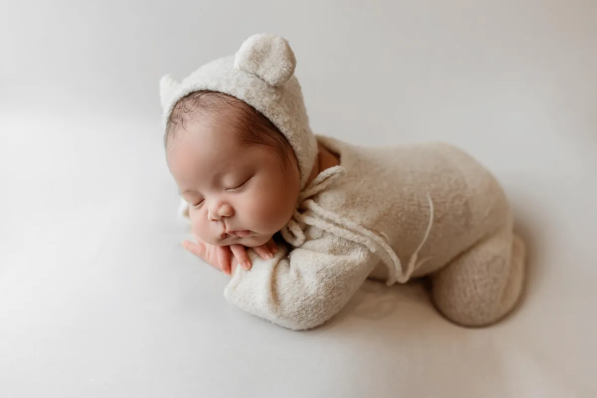 The Simple Way to Organize Baby Photos Without Filling Up Your Phone preview image
