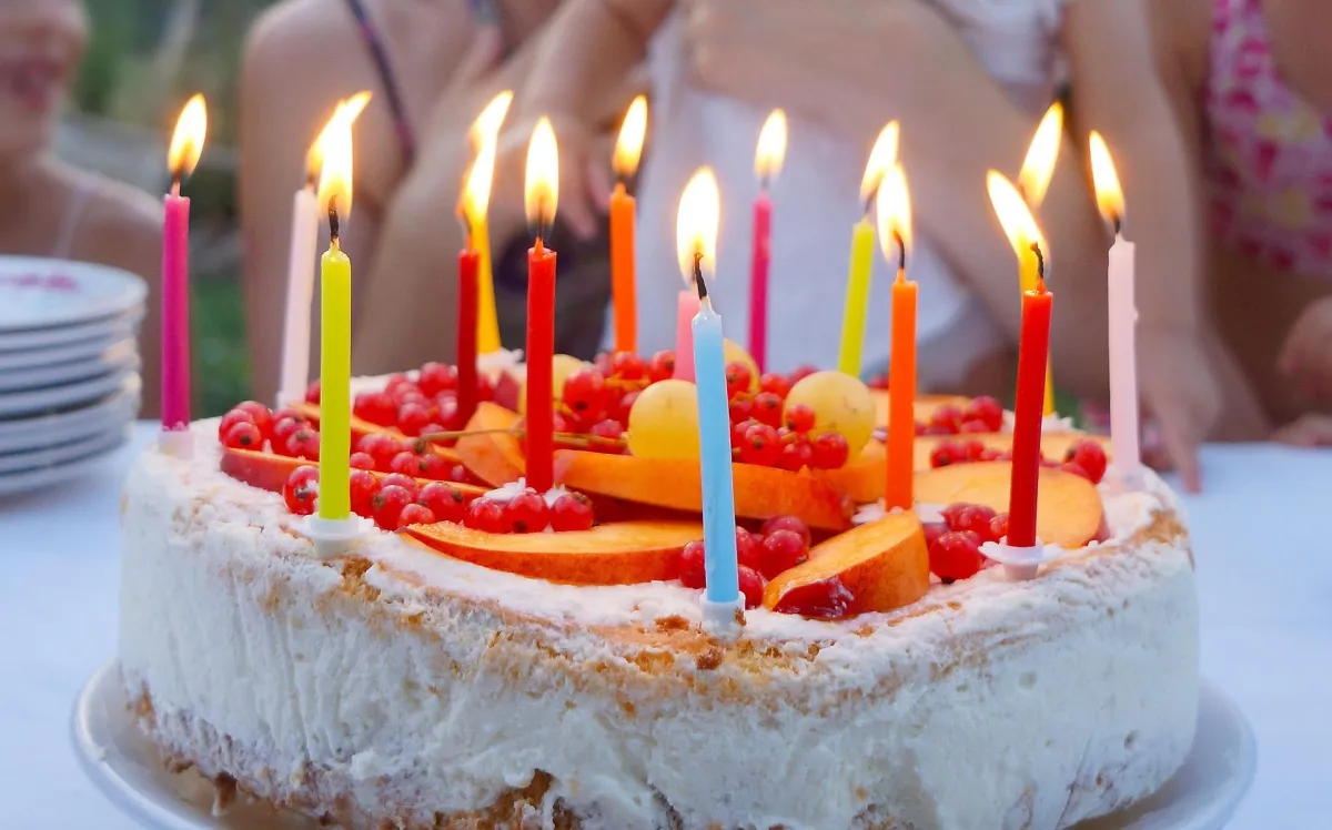 How to Share Photos From a Birthday Party Without Creating a Group Text Nightmare preview image