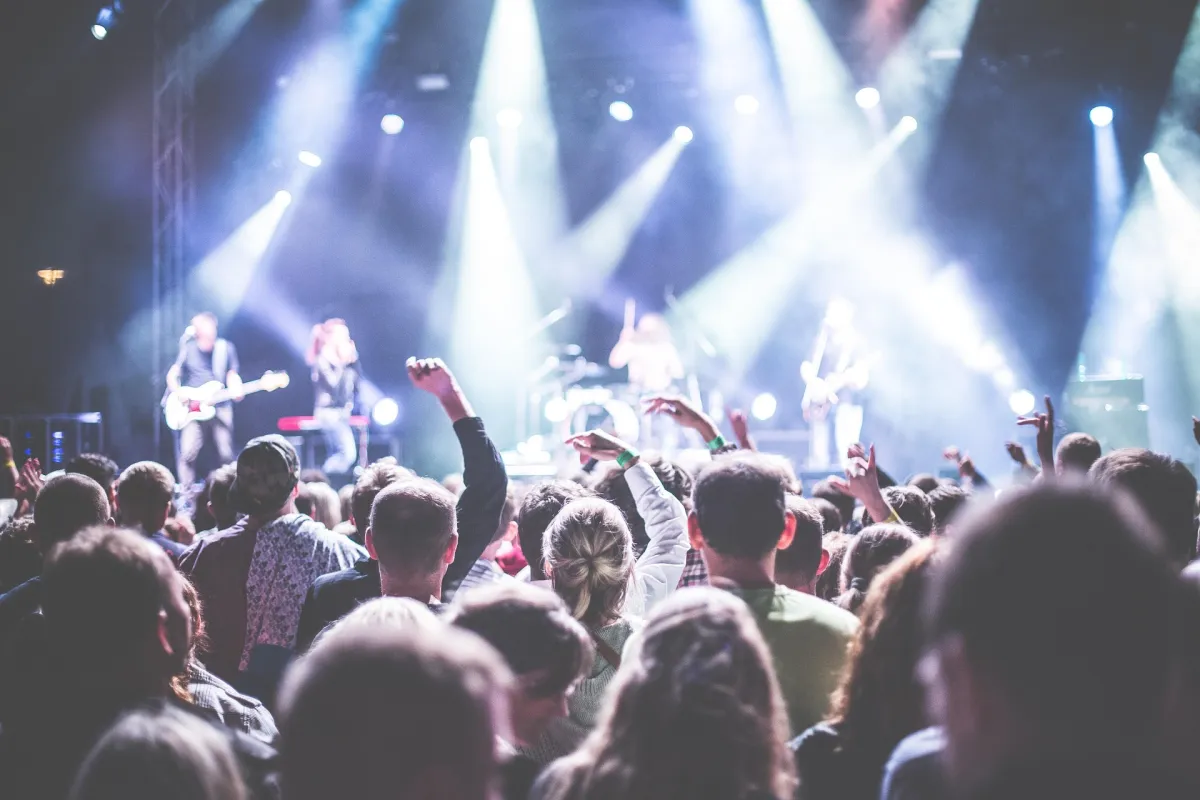 How to Get Everyone's Event Photos Into One Place preview image