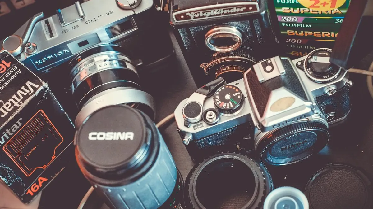 Camera gear that every photographer needs preview image